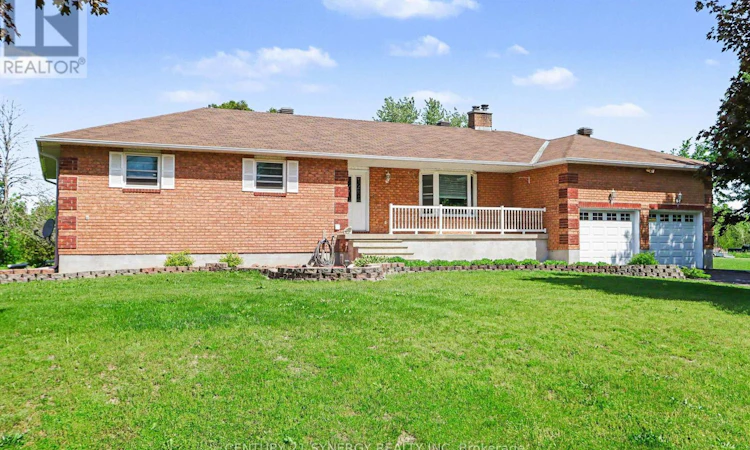 870 Kitley 3 Line Road
