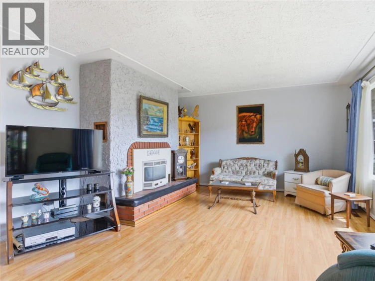 1332 Mesa Vista Drive, Ashcroft, BC, V0K 1A0 - 4