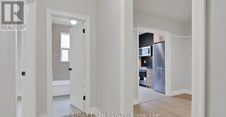 5-50 Raglan Avenue, Toronto, ON, M6C 2L1 - 24