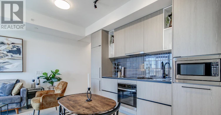1305-1285 Dupont Street, Toronto, ON, M6H 0E3 - 9