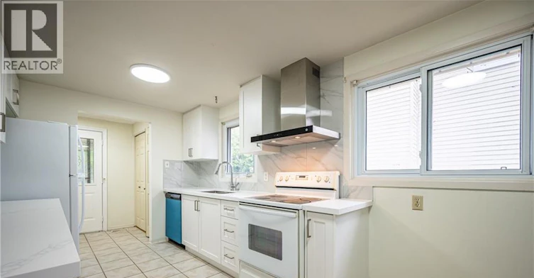 77 Rolling Meadows Drive, Kitchener, ON, N2N 1T4 - 7