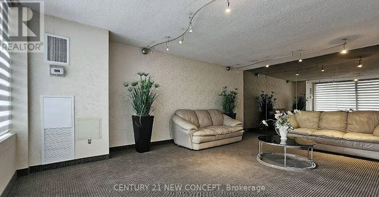 101-7451 Yonge Street, Vaughan, ON, L3T 2B4 - 10