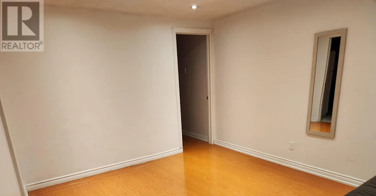 BSMT-20 Wickham Court, Markham, ON, L3R 7B8