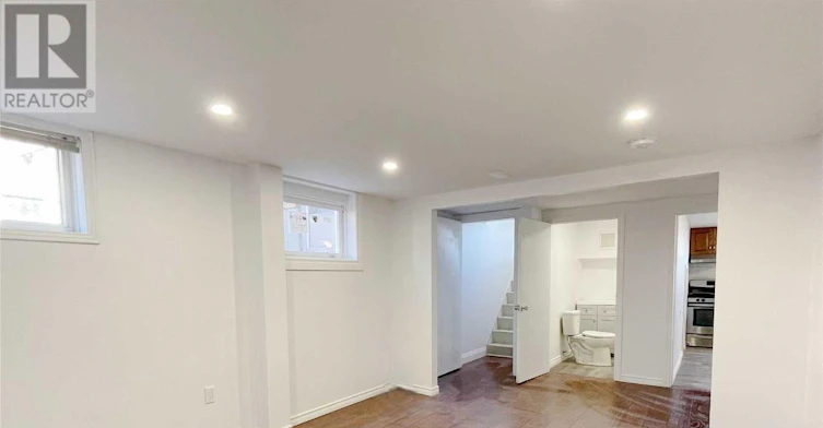 BASEMENT-36 Victor Boulevard, Hamilton, ON, L9A 2V4 - 4
