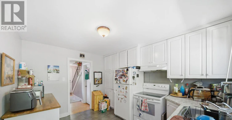 649 Westview Avenue, Ottawa, ON, K1Z 6E3 - 9