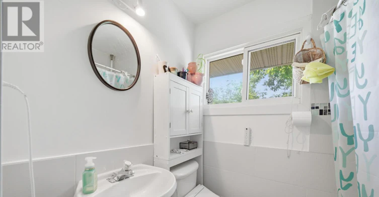 649 Westview Avenue, Ottawa, ON, K1Z 6E3 - 18
