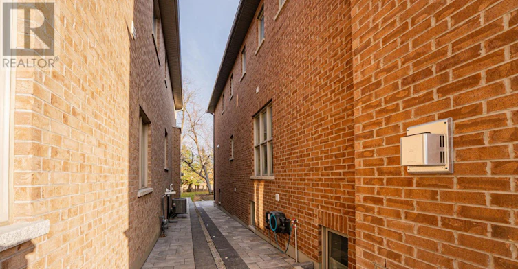 BSMT-337 Centennial Road, Toronto, ON, M1C 2A4 - 4