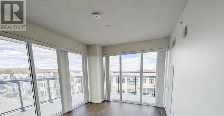 B430-1119 Cooke Boulevard, Burlington, ON, L7T 0C7 - 2