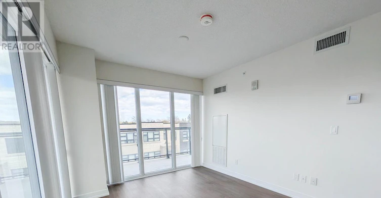 B430-1119 Cooke Boulevard, Burlington, ON, L7T 0C7 - 3