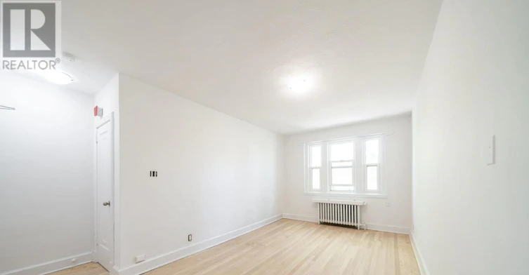 31-1 Mallory Gardens, Toronto, ON, M4V 2A6 - 5