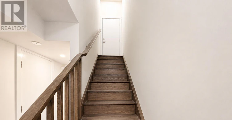 BSMT-26 Green Garden Boulevard, Toronto, ON, M6A 1N3 - 2
