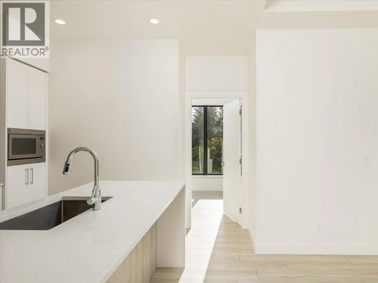 408-3699 Capozzi Road, Kelowna, BC, V1W 3L2 - 12