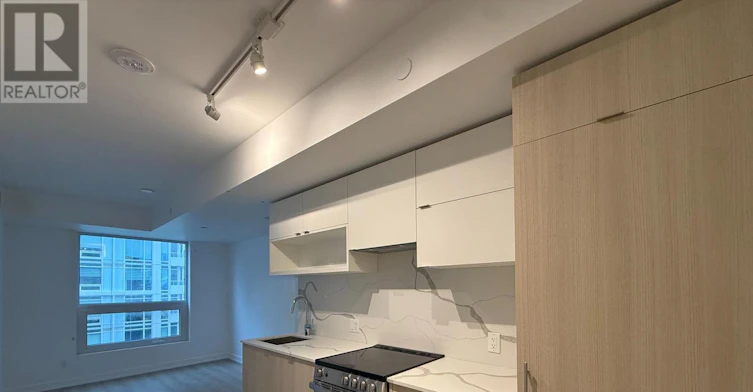 1812-100 Queen Street E, Toronto, ON, M5C 0B5 - 2
