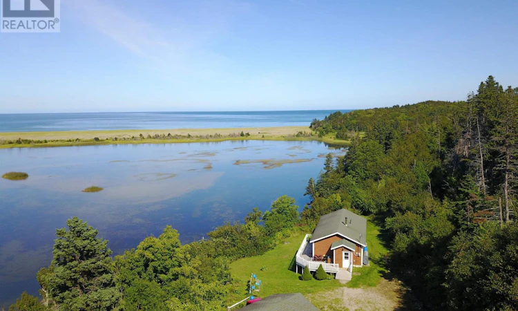 659 White Point Road