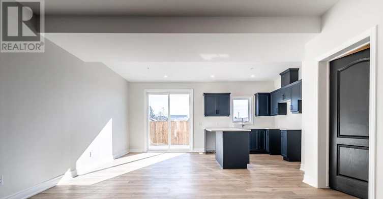 25 121a Moffatt Street, St. Catharines, ON, L2P 0G4 - 7