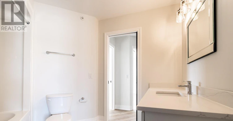 25 121a Moffatt Street, St. Catharines, ON, L2P 0G4 - 24