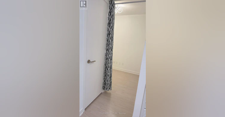 1307-65 Mutual Street, Toronto, ON, M5B 2A9 - 9