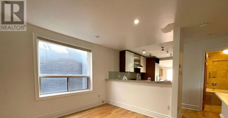 UPPER-633 Christie Street, Toronto, ON, M6G 3E6 - 4