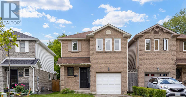 166 Adele Crescent, Oshawa, ON, L1J 7X5 - 2