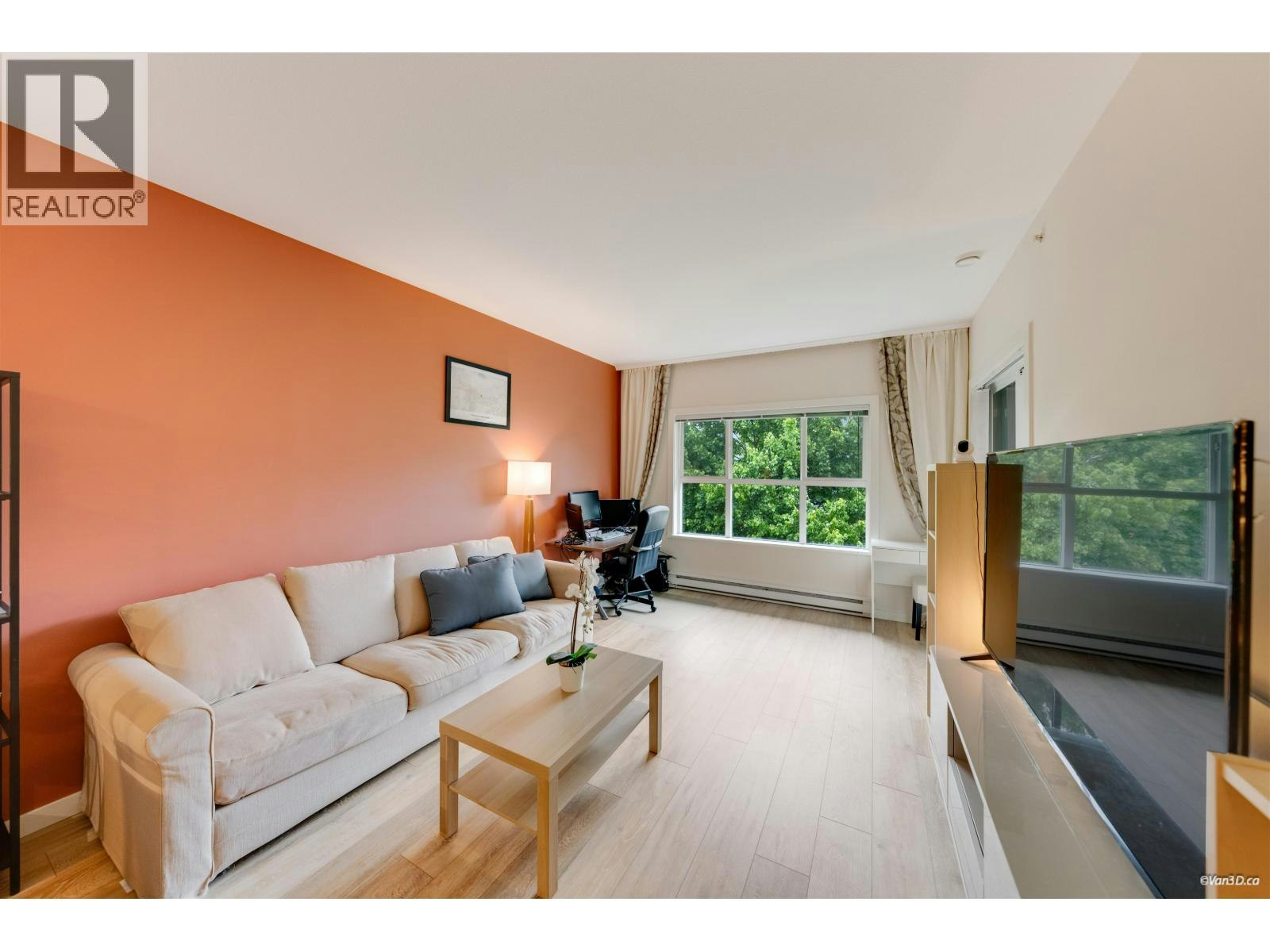 405-5665 Irmin Street, Burnaby, BC, V5J 0C4