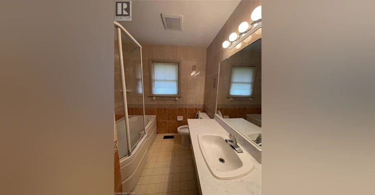 Upper-19 Hahn Place, Kitchener, ON, N2M 1R4 - 11