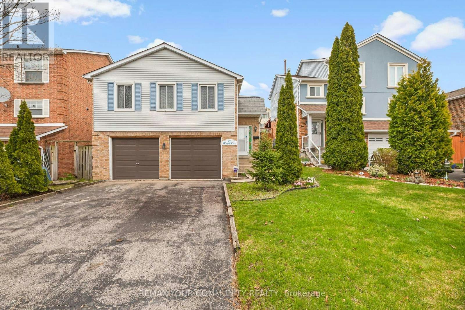 21 Wright Crescent, Ajax, ON, L1S 6S8