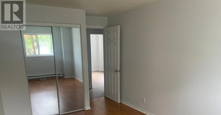 251 Marier Avenue, Ottawa, ON, K1L 5P9 - 5