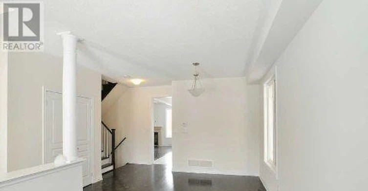 107 Holst Avenue, Markham, ON, L6C 2L7 - 7