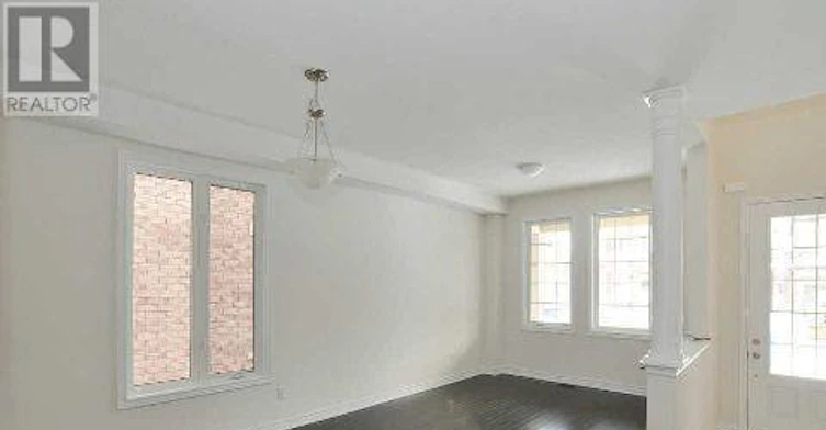 107 Holst Avenue, Markham, ON, L6C 2L7 - 8
