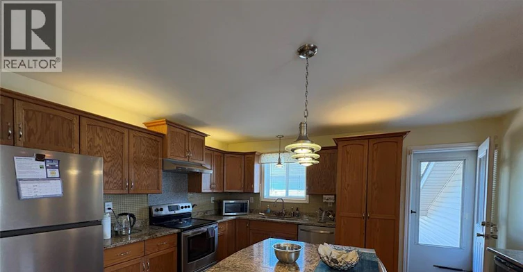 3717 Maguire Street, Windsor, ON, N9E 4V3 - 11