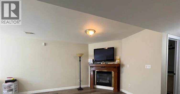 3717 Maguire Street, Windsor, ON, N9E 4V3 - 18