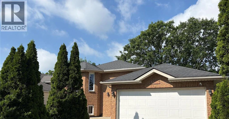 3717 Maguire Street, Windsor, ON, N9E 4V3