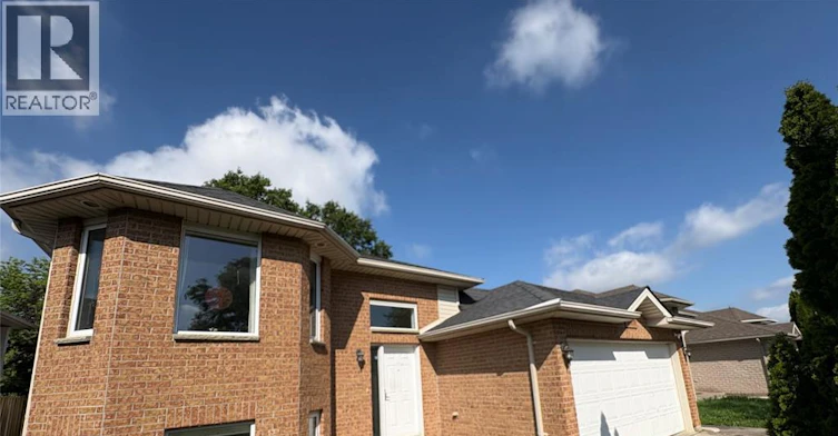 3717 Maguire Street, Windsor, ON, N9E 4V3 - 3