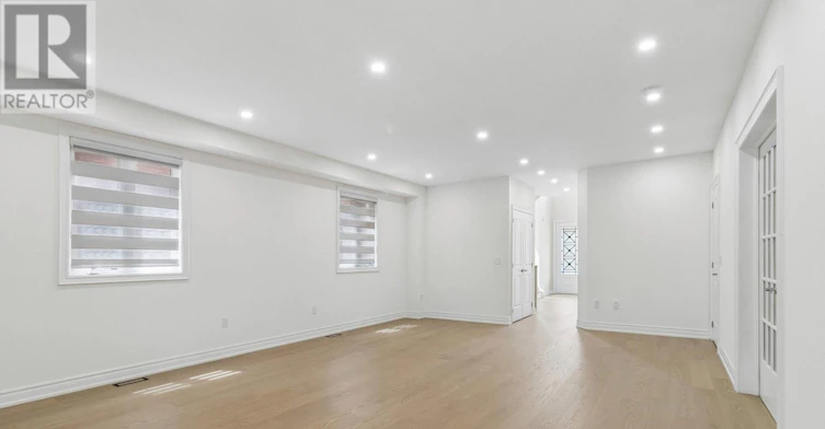 19 Rivoli Drive, Vaughan, ON, L4H 3X2 - 11