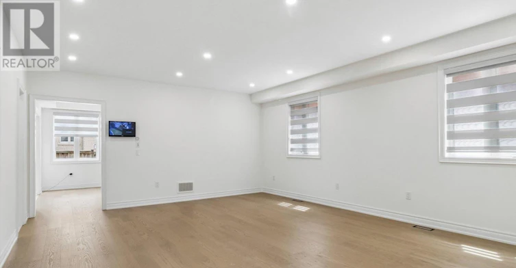 19 Rivoli Drive, Vaughan, ON, L4H 3X2 - 8