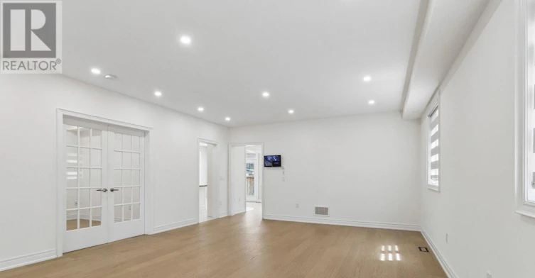 19 Rivoli Drive, Vaughan, ON, L4H 3X2 - 7