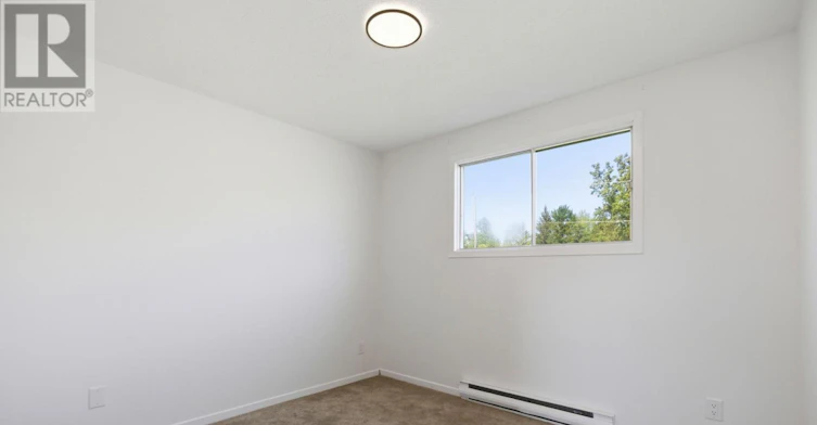 1991 Kingsdale Avenue, Ottawa, ON, K1T 1H9 - 17