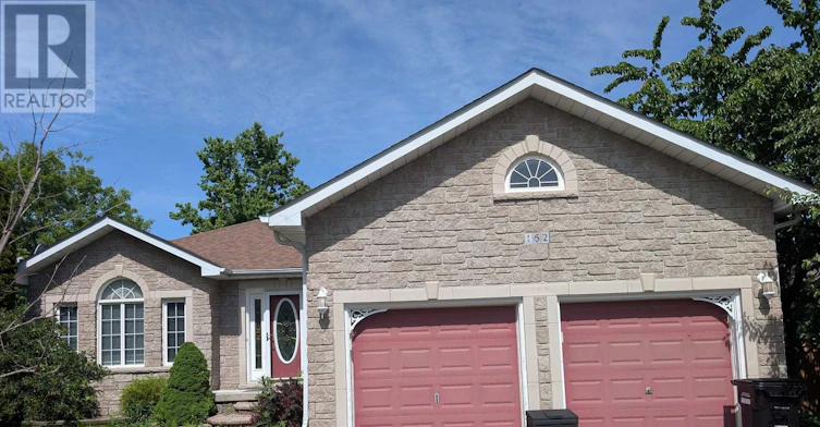 162 Golden Meadow Road N, Barrie, ON, L4N 8P2