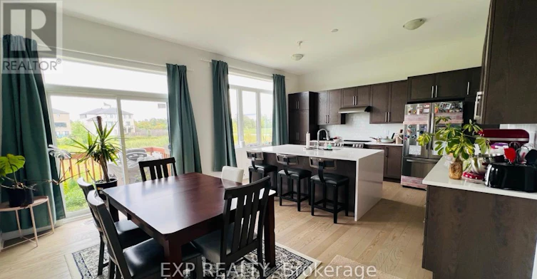747 Coast Circle, Manotick, ON, K4M 0E9 - 8
