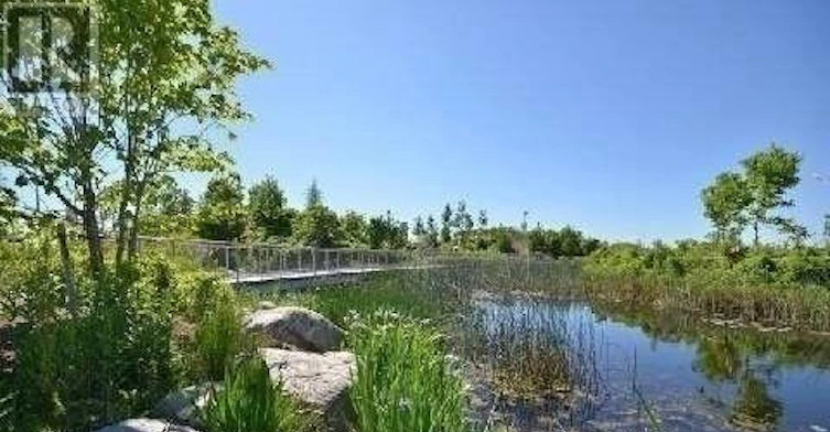 901-51 Trolley Crescent, Toronto, ON, M5A 0E9 - 24