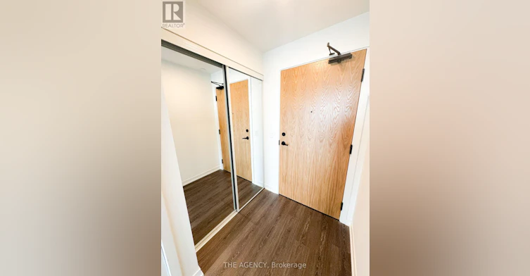 B2105-7950 Bathrust Street, Vaughan, ON, L4J 0L4 - 3
