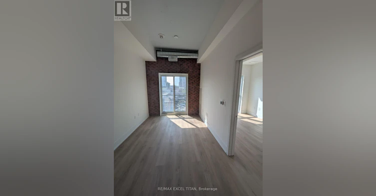 405-206 King Street W, Hamilton, ON, L8P 1A5 - 5
