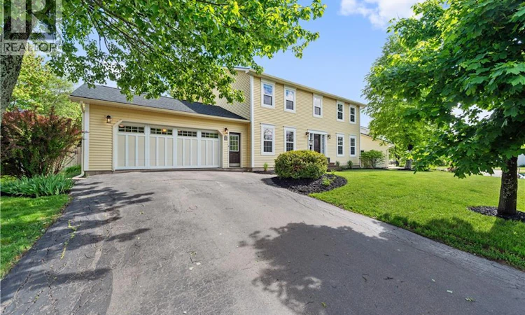 59 Huntington Court