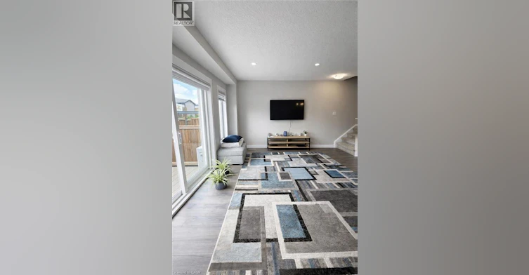 165 Rochefort Street, Kitchener, ON, N2R 0N1 - 4