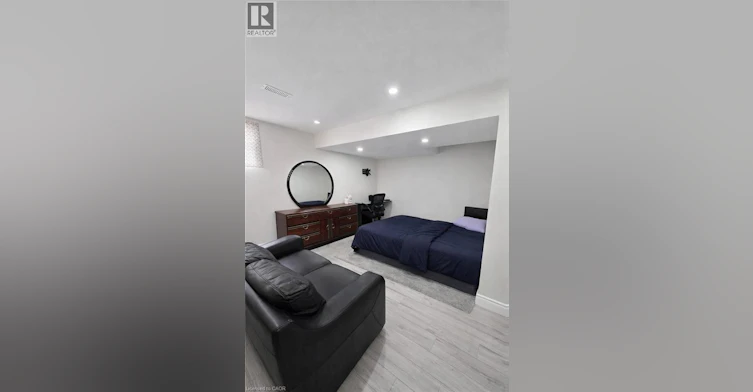 165 Rochefort Street, Kitchener, ON, N2R 0N1 - 16
