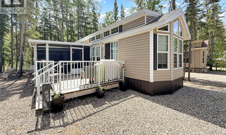 125 Cardinal Crescent