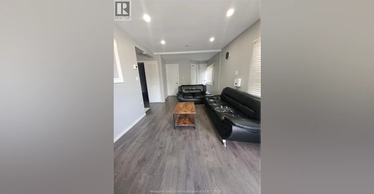1621 California Avenue, Windsor, ON, N9B 3A4 - 4