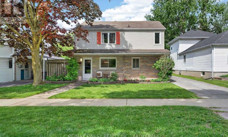 218 Kingscourt Avenue