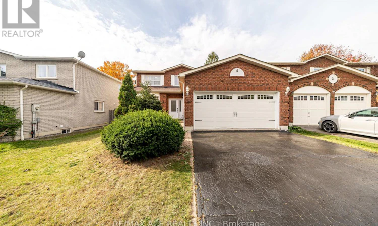 4 Broughton Court