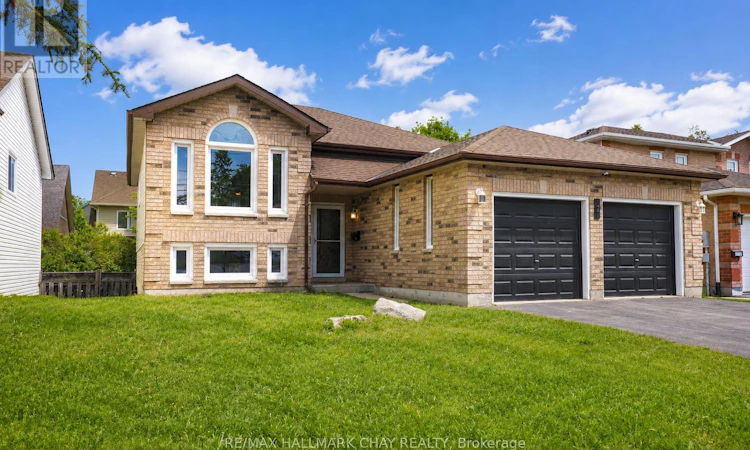 121 Huronia Road